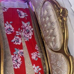 Cute Booty Lounge Floral Red Pants